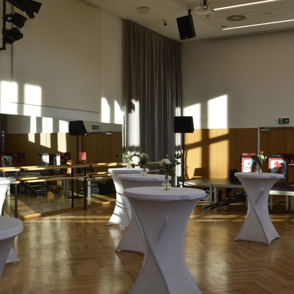 Malá sála KKC Hviezda v usporiadaní: catering.